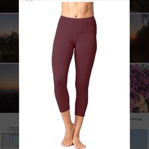 Yogalicious high waist buttery soft Capri